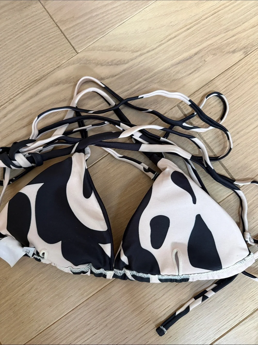 Diarrablu Black & Cream Abstract Tie Bikini